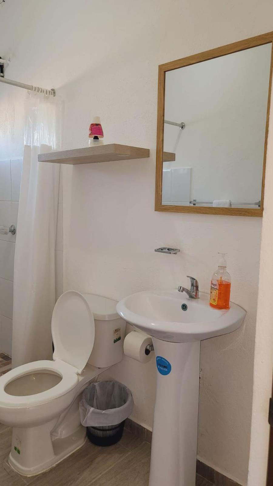 Apartamentos Mundo Maya Habitaciones Flores Bagian luar foto